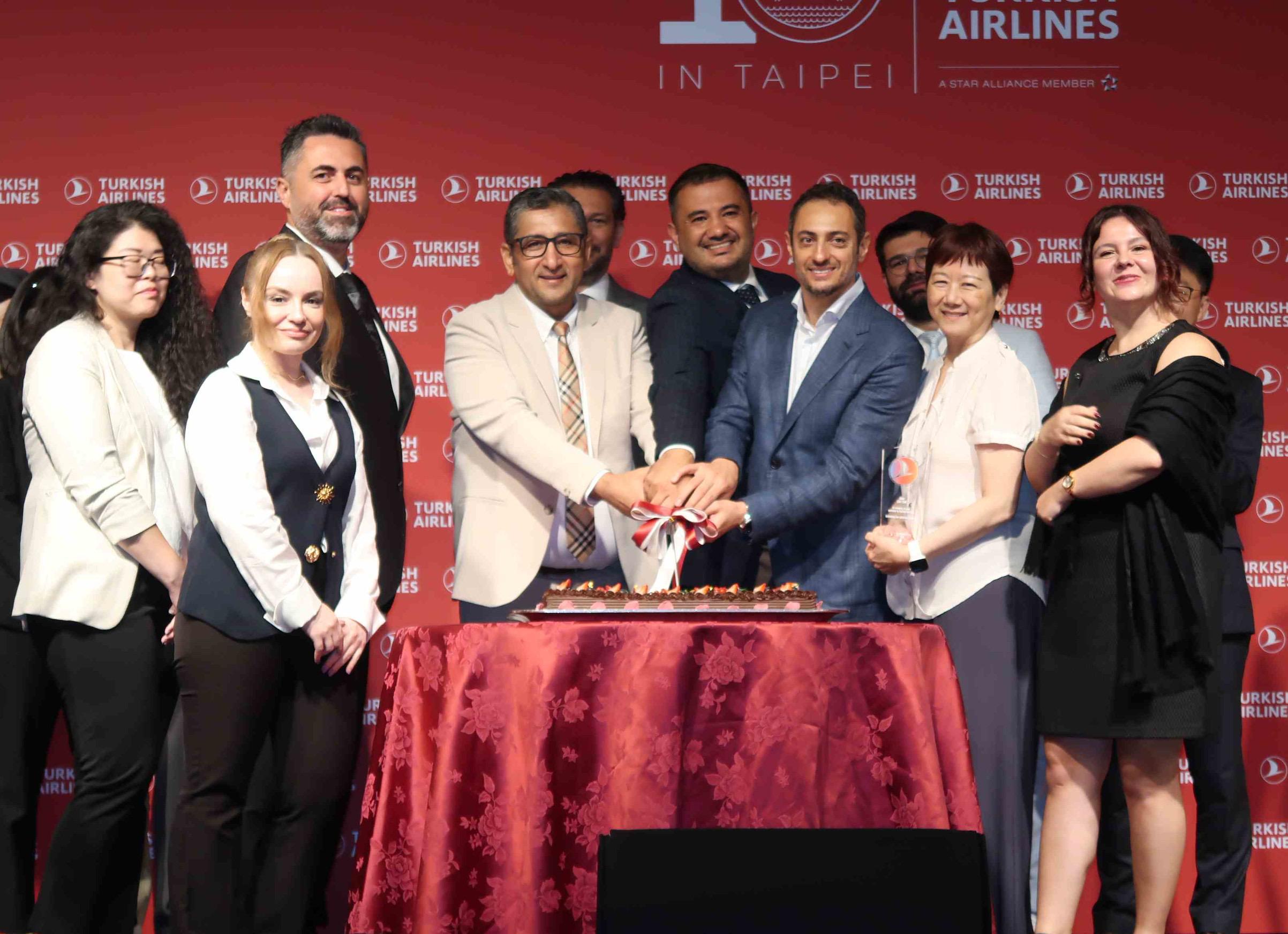 Türk Hava Yolları, İstanbul–Taypei Direkt Uçuşlarının 10. Yılını Muhteşem Bir Gala Yemeğiyle Kutladı